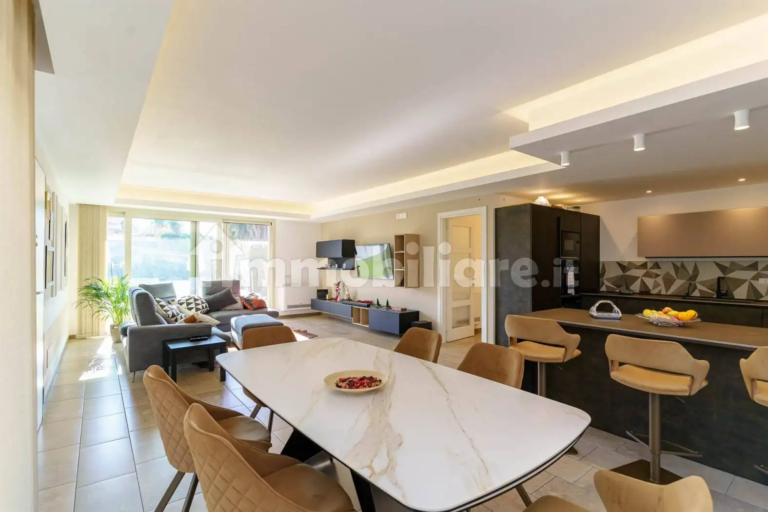 Villa unifamiliare via Fossa Lupo  15, Aci Sant'Antonio - foto 5