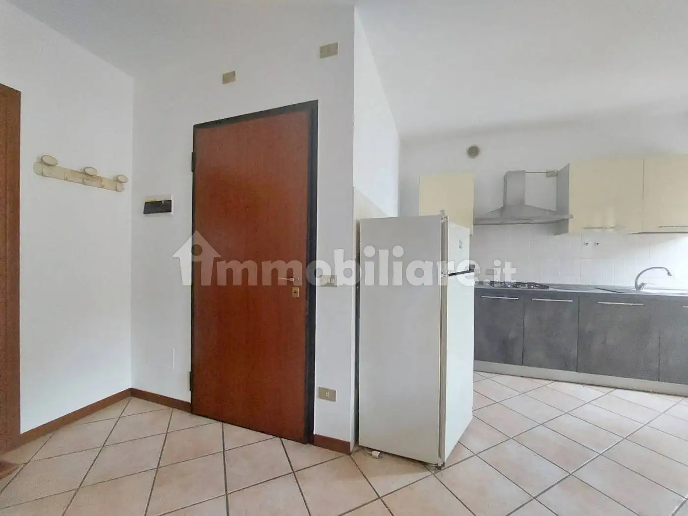 Trilocale buono stato, primo piano, Centro, Brescello - foto 4