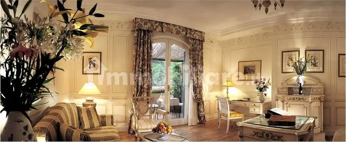 Albergo in Vendita - foto 2