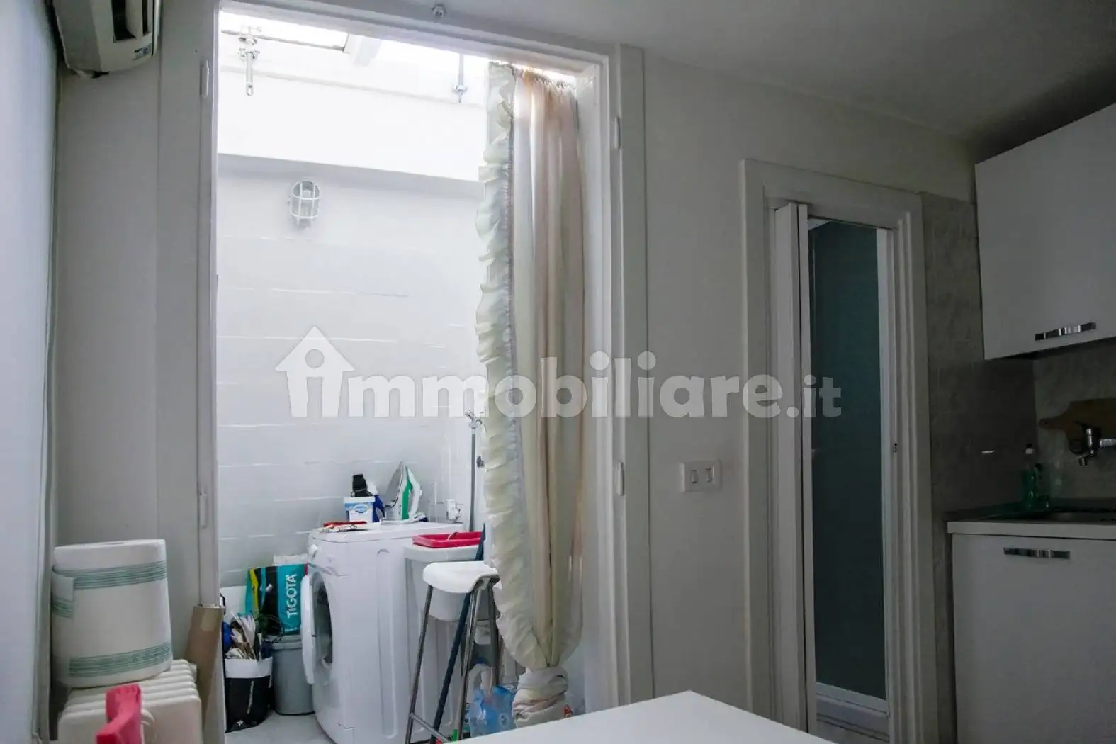 Bilocale buono stato, settimo piano, Viali, Modena - foto 5