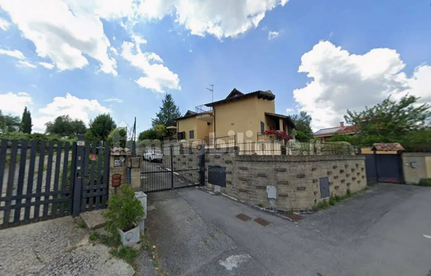 Villa in vendita a Sacrofano