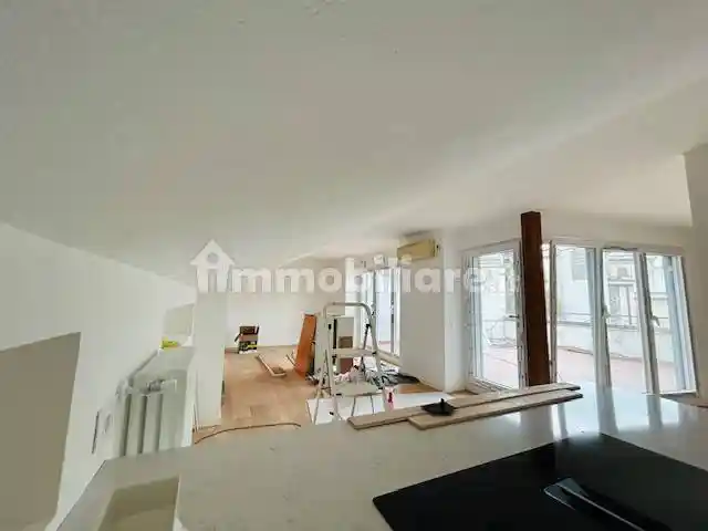 Bilocale piazza Sant'Ambrogio 1, Sant'Ambrogio, Milano - foto 2