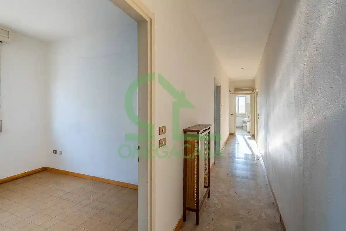 Quadrilocale via Santa Chiara 4, Centro, Casalpusterlengo - foto 3