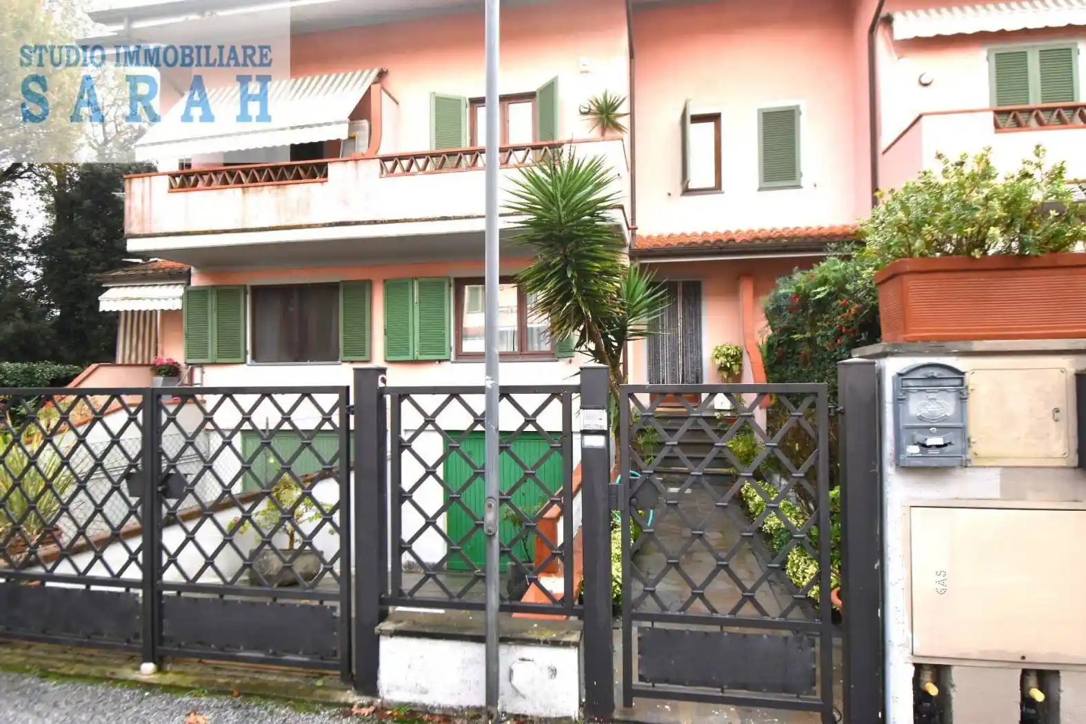 Casa indipendente in vendita a Forte dei Marmi