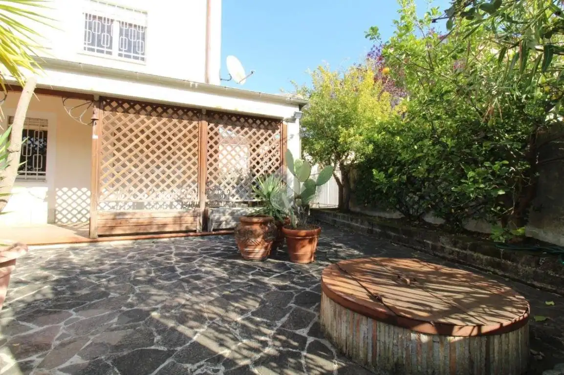 Villa a schiera largo Ugo la Malfa 7, Bellante Stazione, Bellante - foto 4