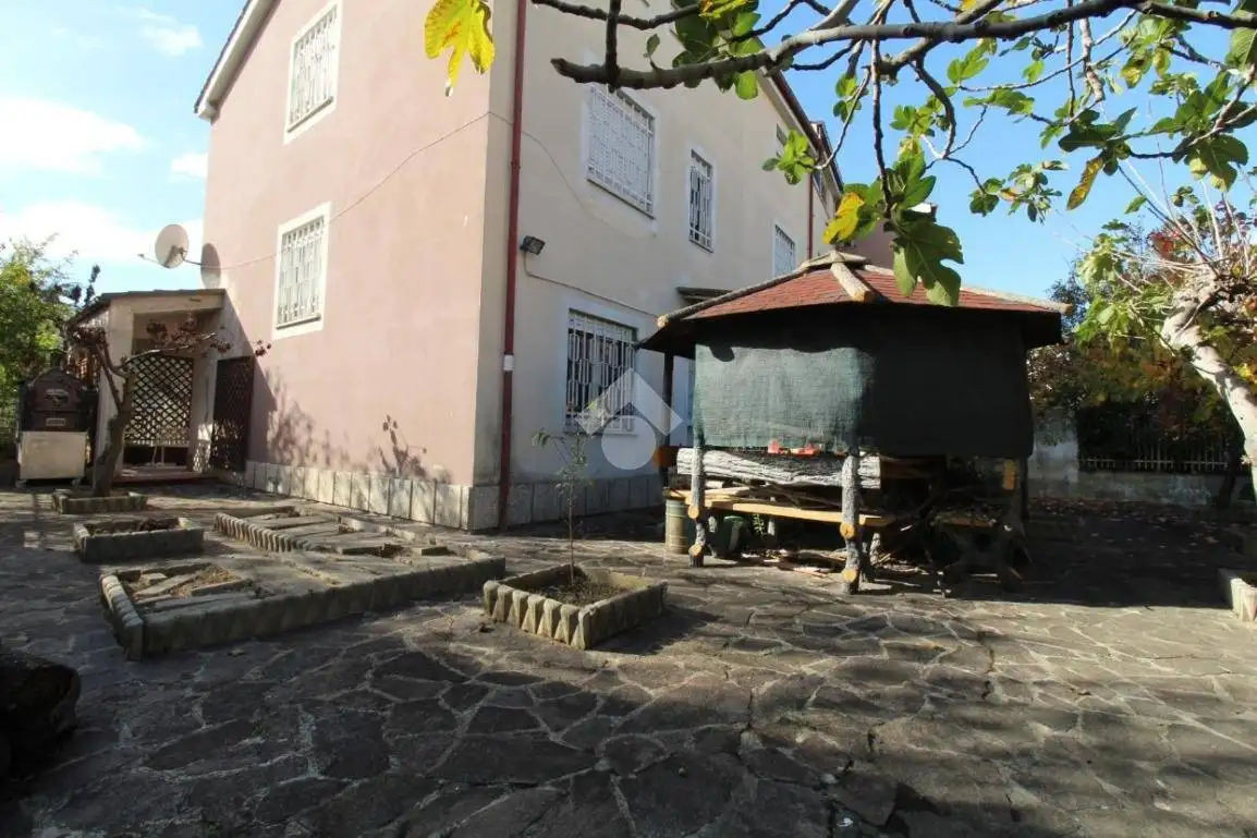 Villa a schiera largo Ugo la Malfa 7, Bellante Stazione, Bellante - foto 5