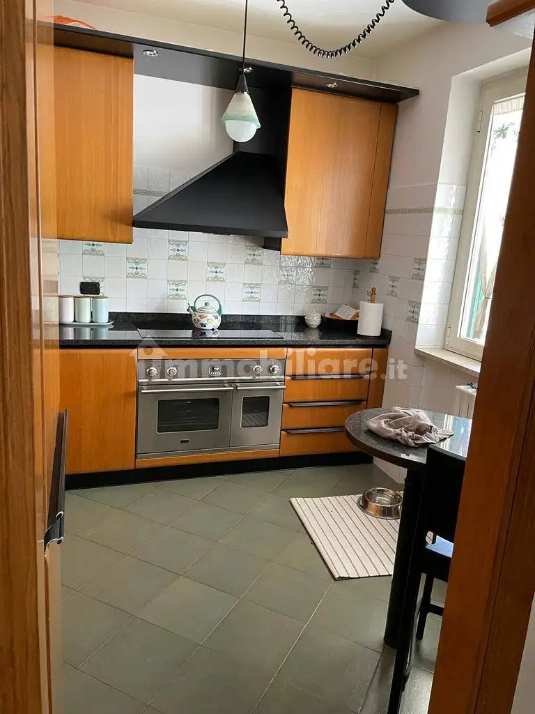 Appartamento ottimo stato, su più livelli, Madonna Della Neve, Frosinone - foto 5