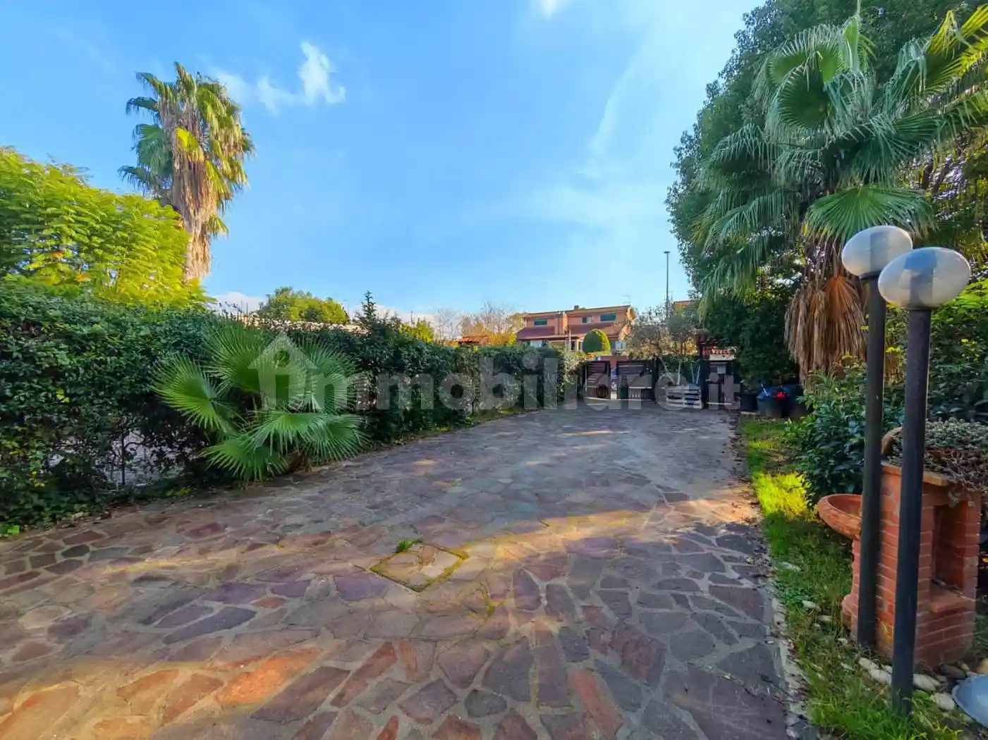 Villa bifamiliare via Ippia di Elide, Casal Palocco, Roma - foto 3
