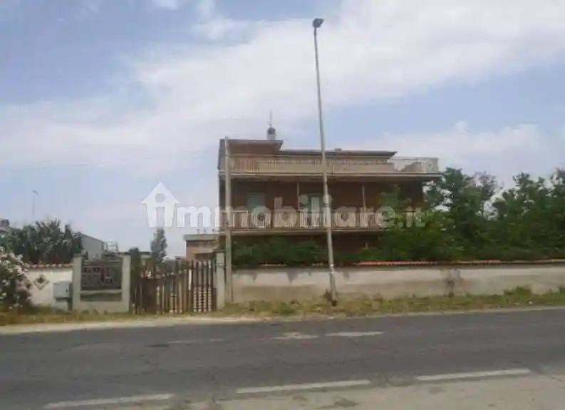 Appartamento in vendita a Ardea