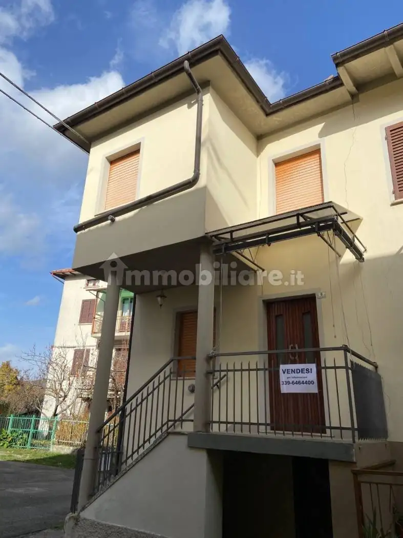 Casa indipendente in vendita a Montefiorino