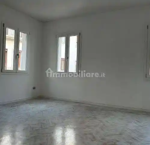 Appartamento via Ortazzo, Duomo, Treviso - foto 4