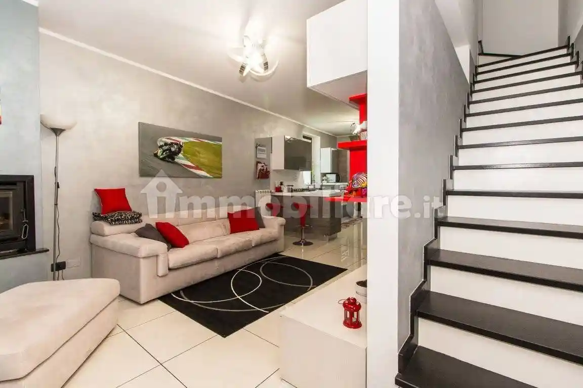 Villetta a schiera - foto 2