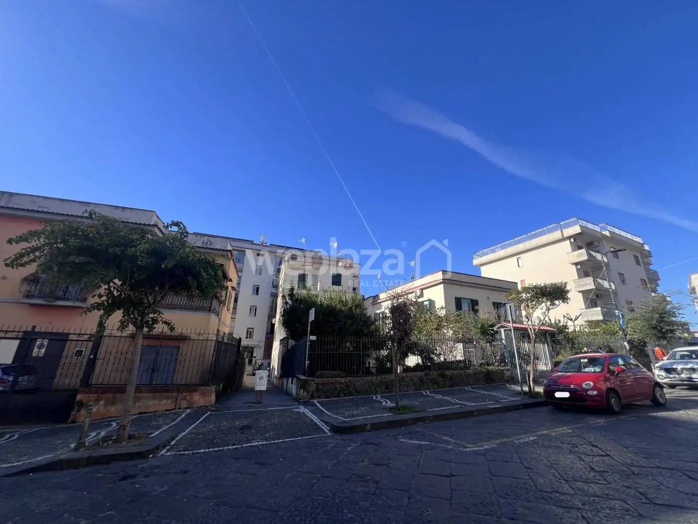 Palazzo - Edificio in vendita a Ercolano