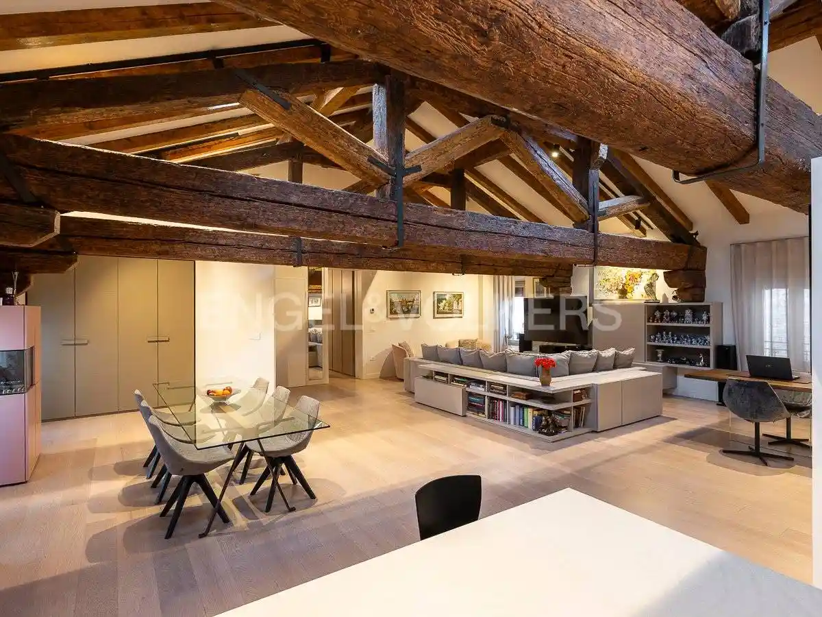 Quadrilocale via Guglielmo Oberdan 9, Centro Storico, Bologna - foto 2