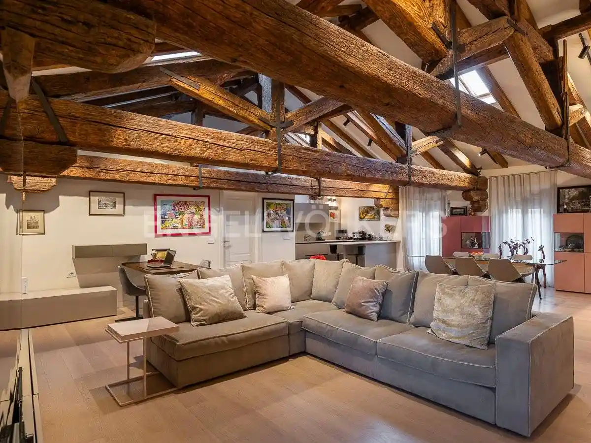 Quadrilocale via Guglielmo Oberdan 9, Centro Storico, Bologna - foto 4