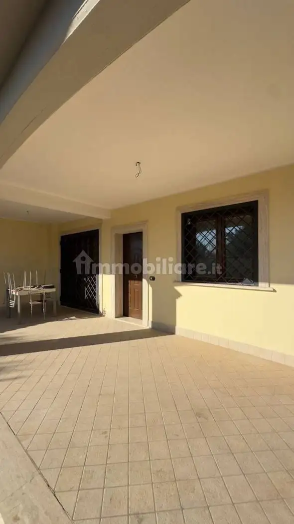 Villa in vendita a Pomezia