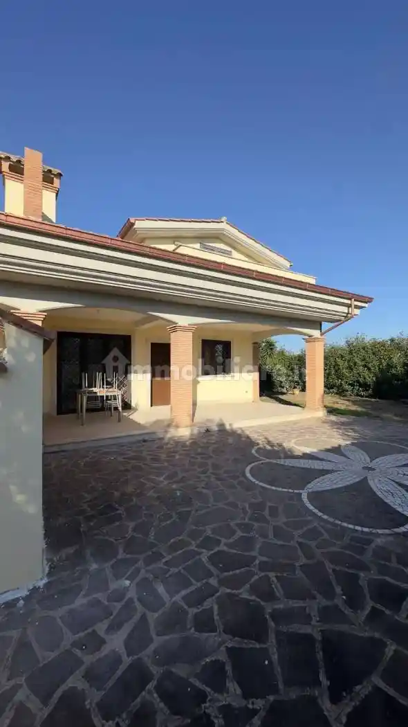 Villa plurifamiliare via delle Campanule 22, Campo Jemini, Pomezia - foto 4