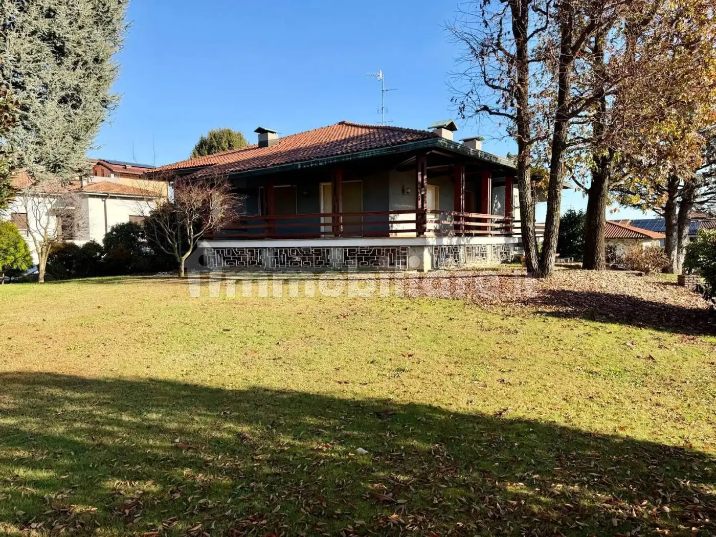 Villa in vendita a Luisago