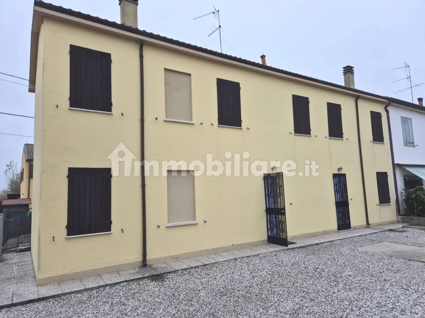 Casa indipendente in vendita a Ferrara