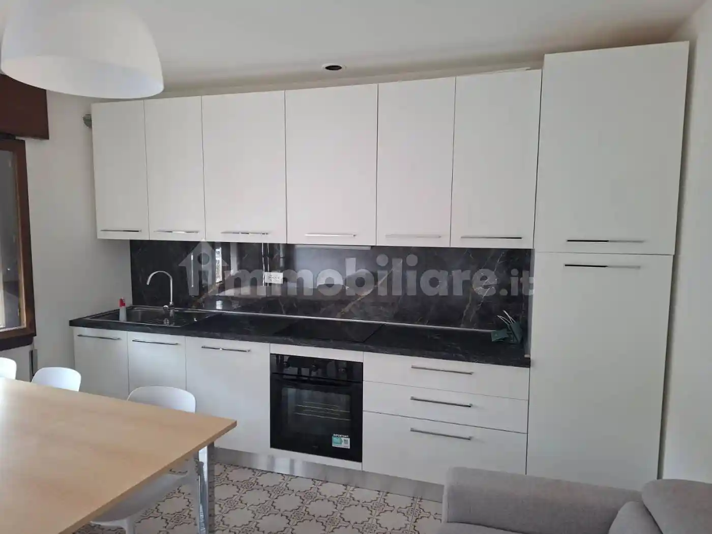 Bilocale via Cesare Battisti 25, Semicentro, Este - foto 2