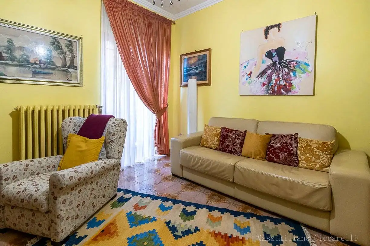 Appartamento in vendita a Ariccia