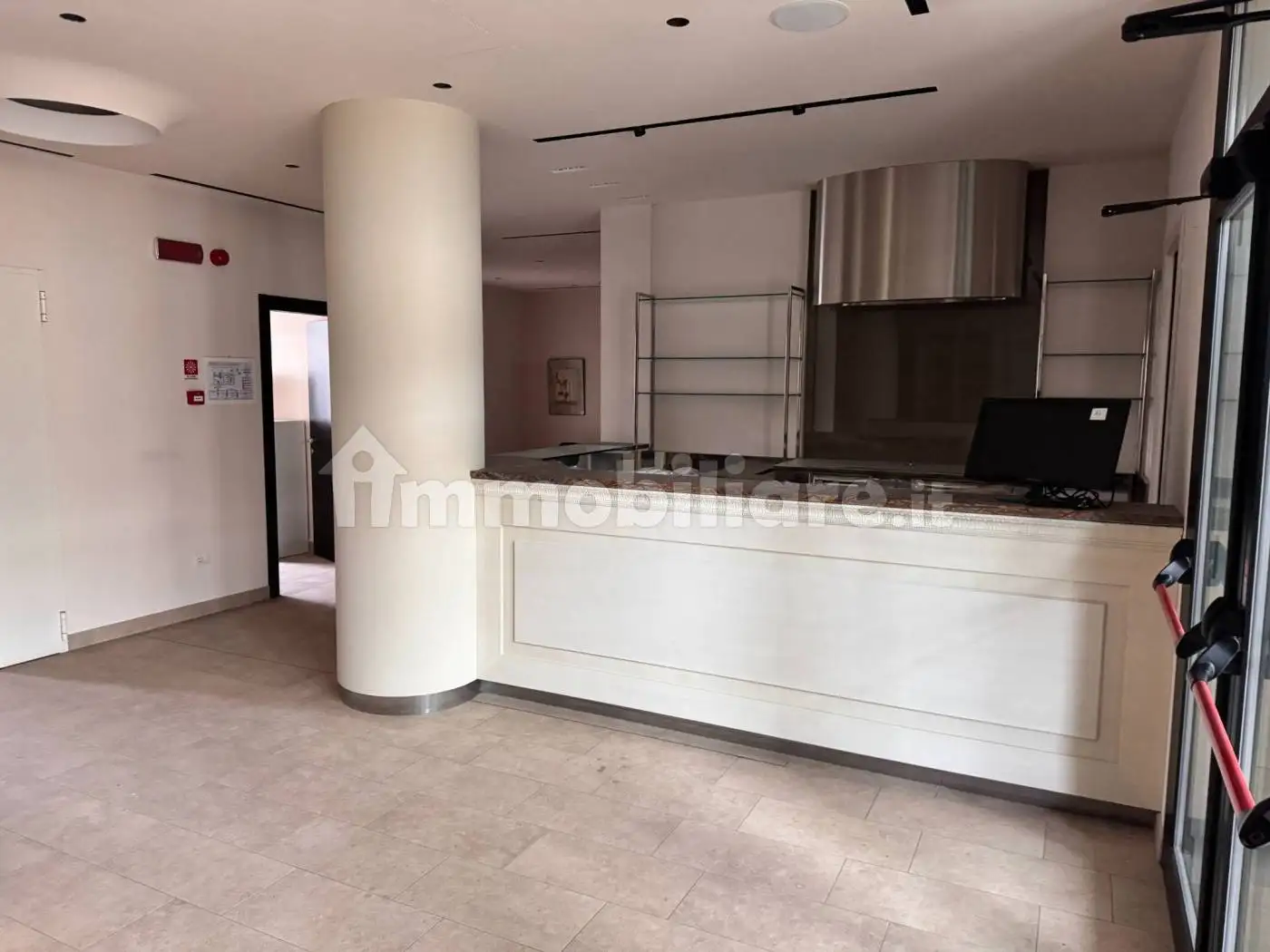 Palazzo - Edificio in affitto a Forlì