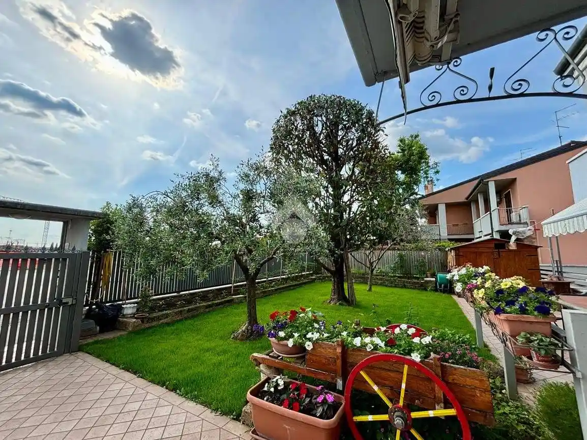 Villetta a schiera - foto 3