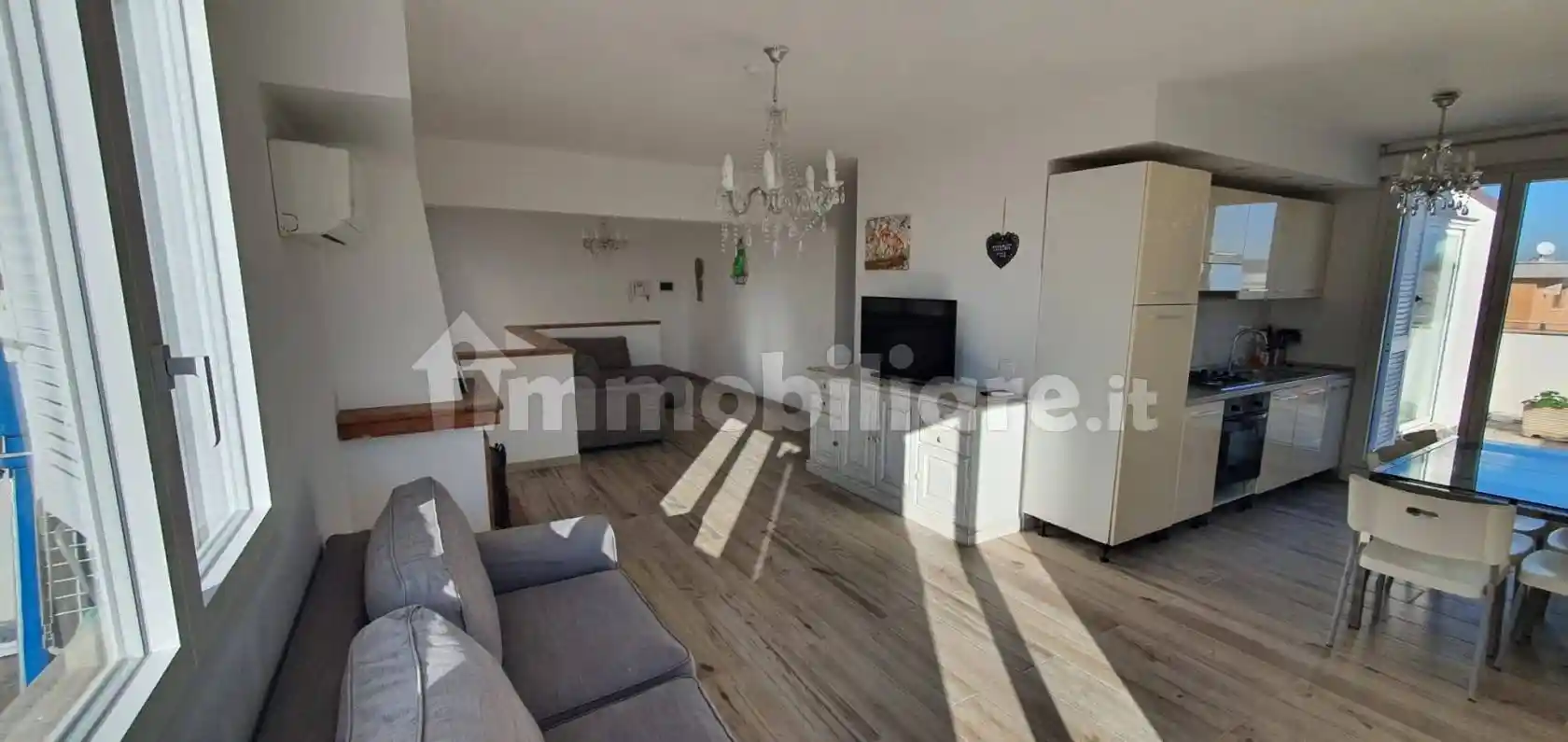 Attico via Mare di Bering 20, Ostia Levante, Roma - foto 2