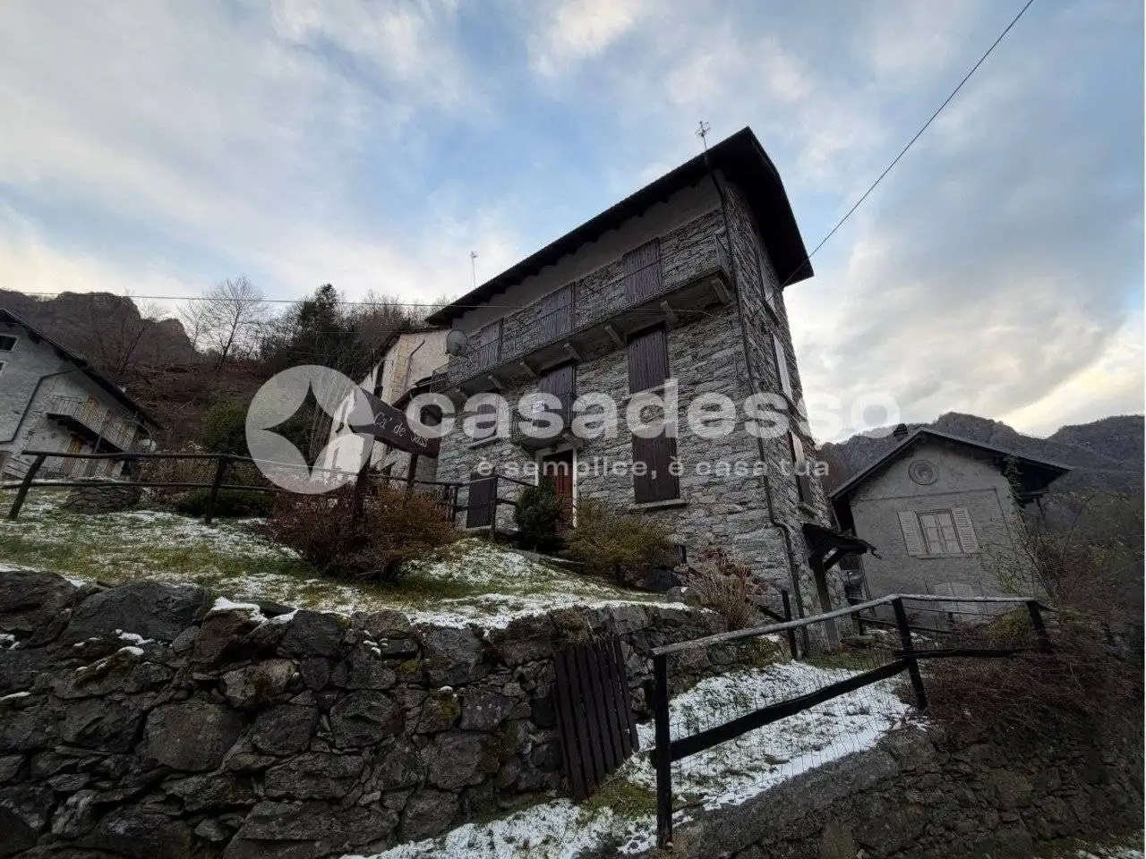 Villa in vendita a Cravagliana
