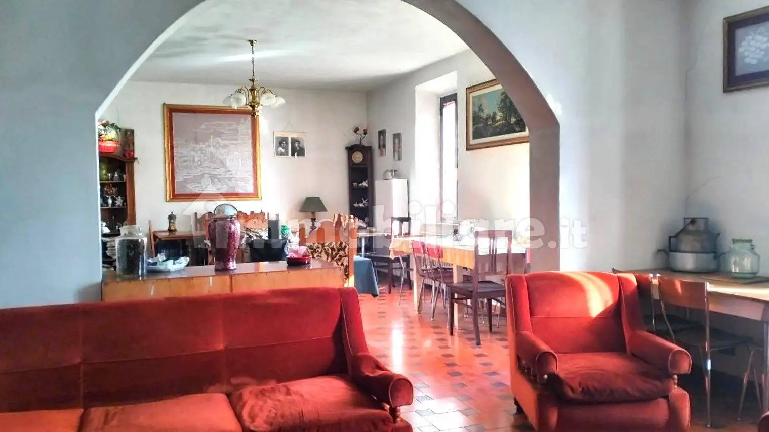 Casa indipendente in vendita a Arezzo