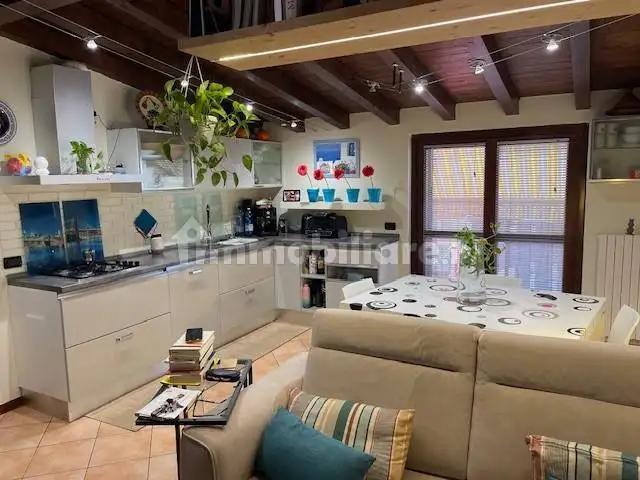 Appartamento in vendita a Camisano