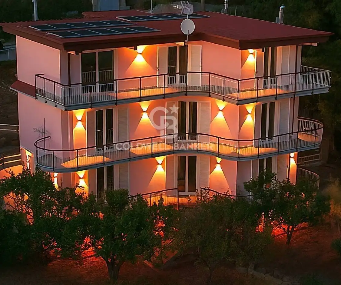 Villa in vendita a Fisciano