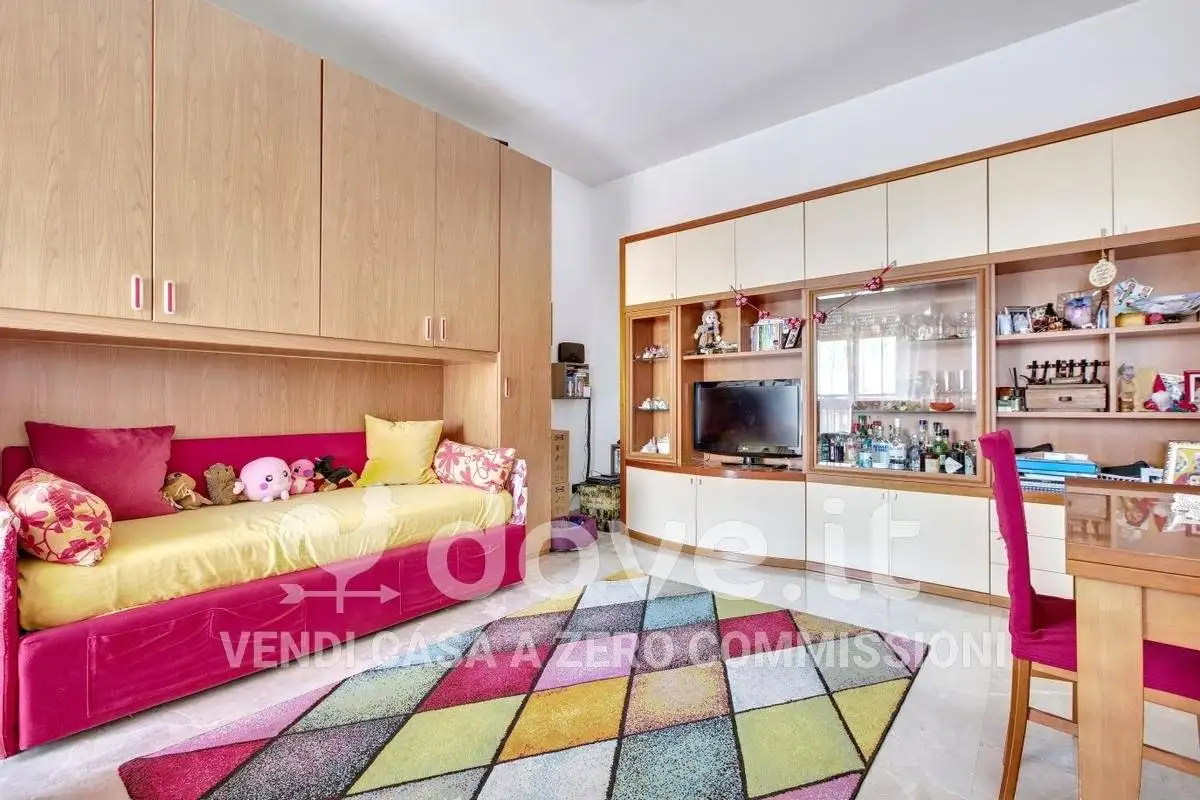 Bilocale via Milano 4, Area Lavanderie, Redecesio, Segrate - foto 3