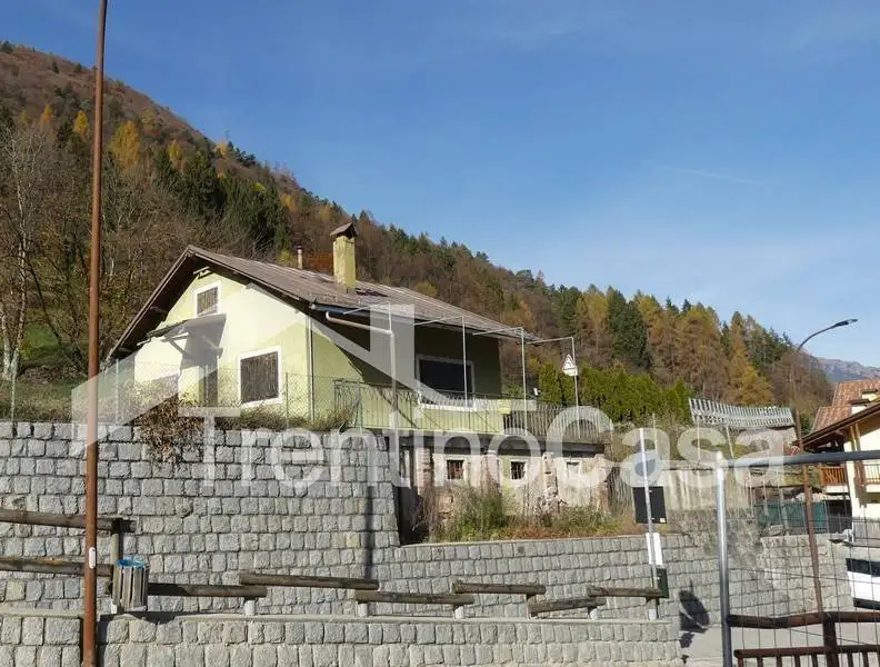 Casa indipendente in vendita a Tione di Trento