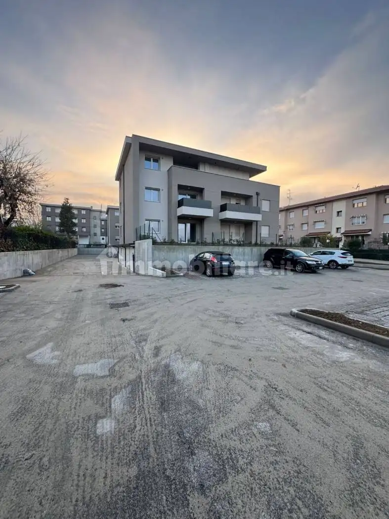 Quadrilocale via Renato Rumpianesi, Centro, Anzola dell'Emilia - foto 2