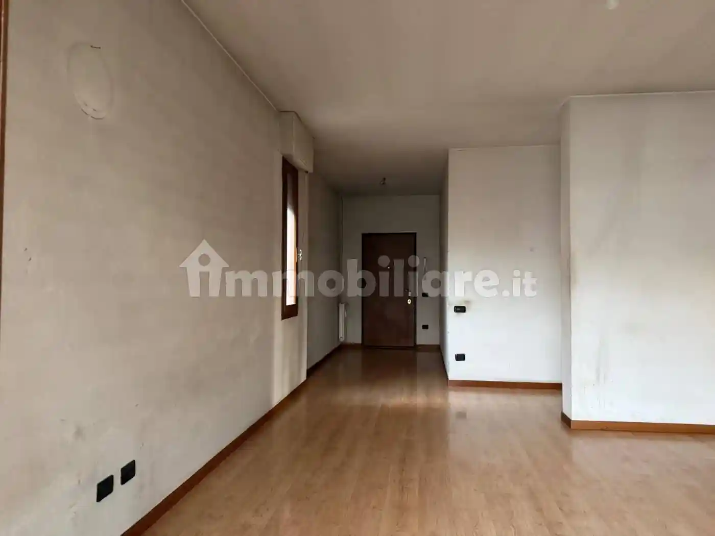 Trilocale via Adriano Zarini 262B, Zarini - Valentini, Prato - foto 2