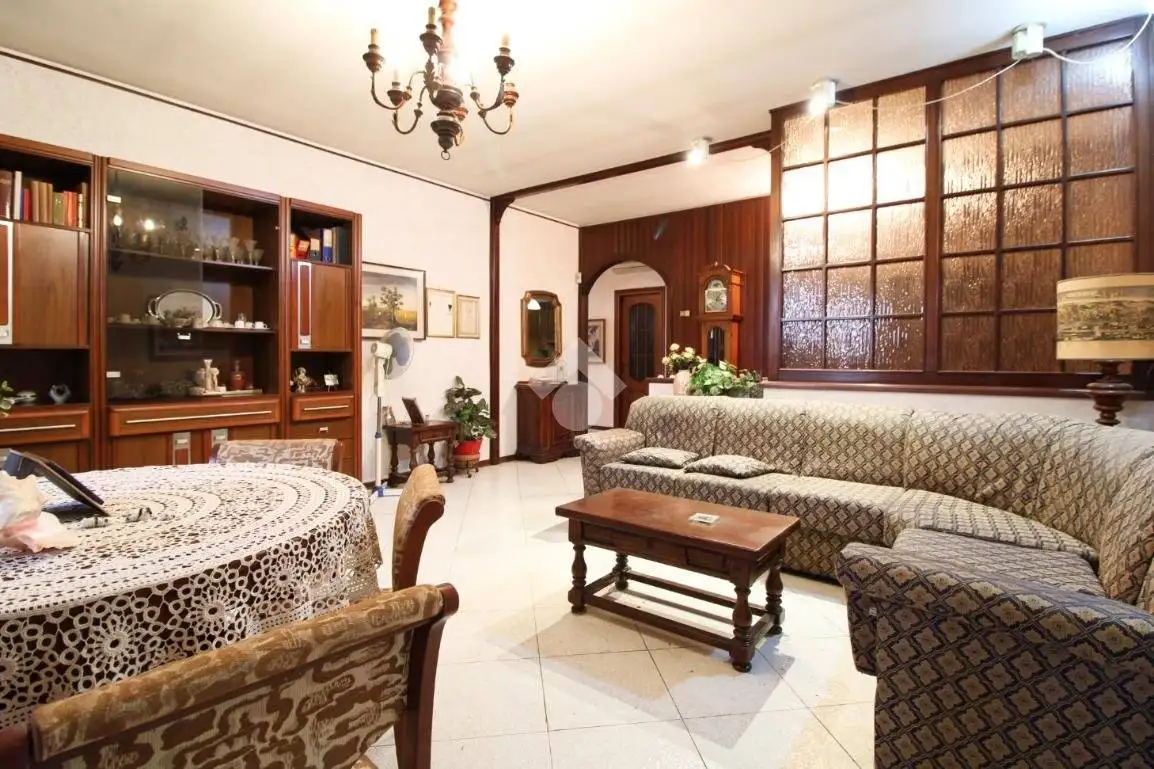 Villa bifamiliare via Leonardo da Vinci 16, Tre Re Mezzana Corti, Cava Manara - foto 2