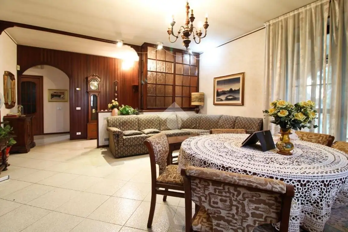 Villa bifamiliare via Leonardo da Vinci 16, Tre Re Mezzana Corti, Cava Manara - foto 5