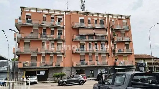 Appartamento in asta a Cavaria con Premezzo