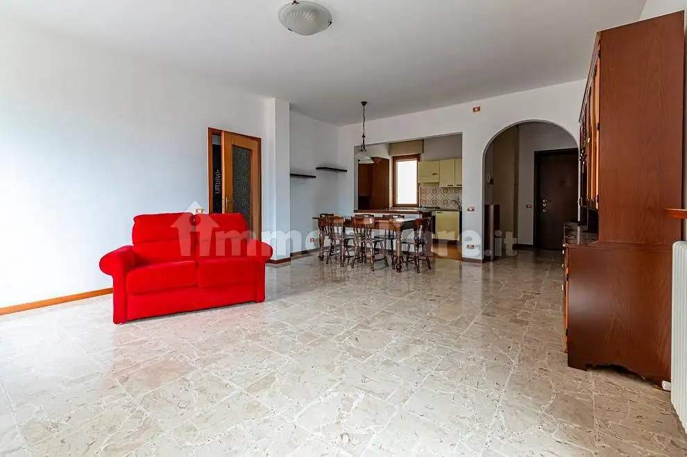 Appartamento in vendita a Albino