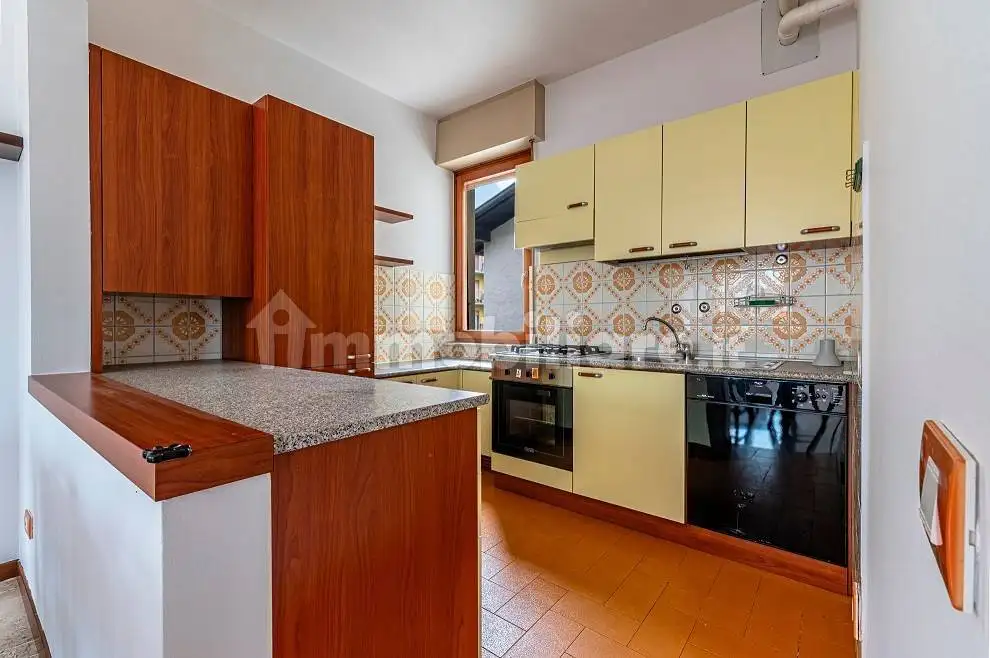 Trilocale via Giovanni Giolitti 5, Centro, Albino - foto 5