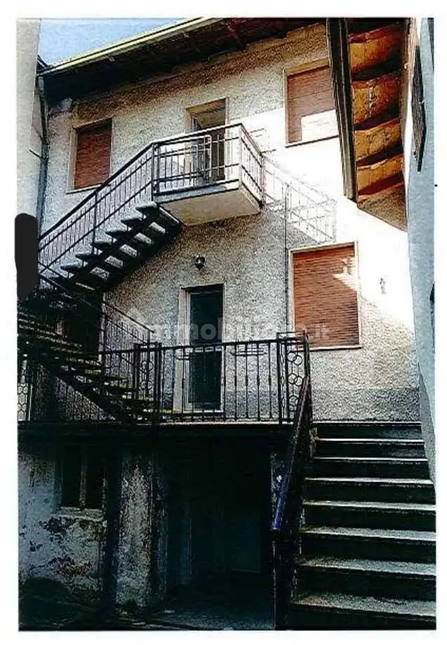 Appartamento in asta a Cortenova