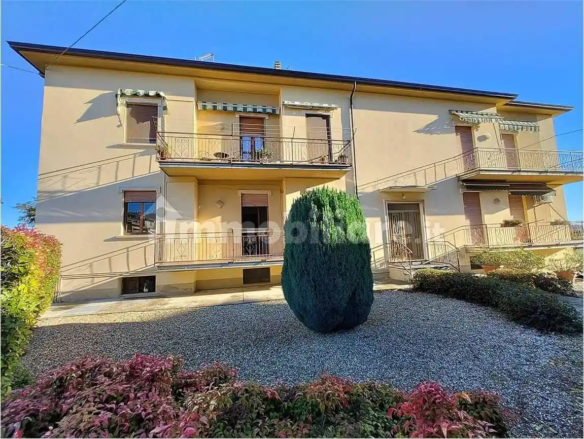 Appartamento in vendita a Gropparello