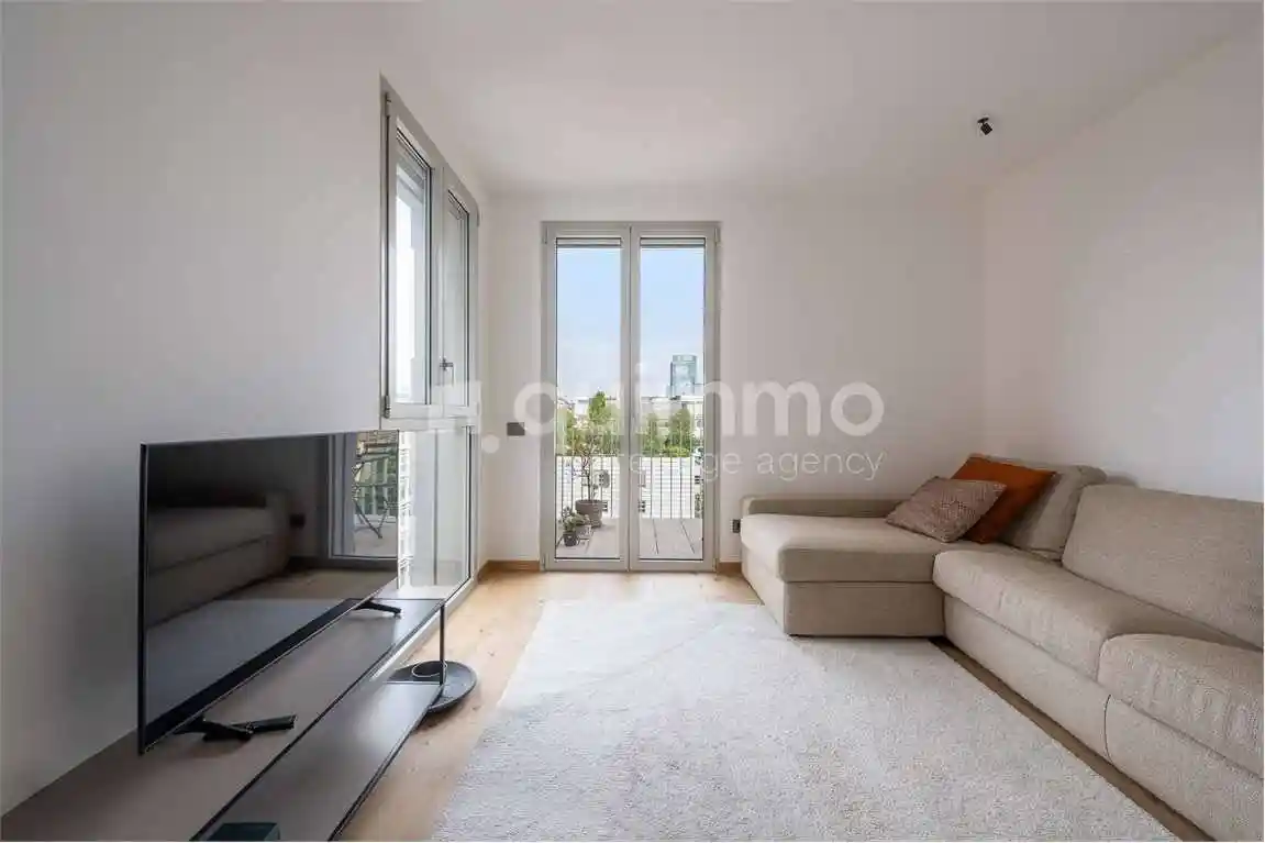 Bilocale via Valtellina, 16, Isola, Milano - foto 2