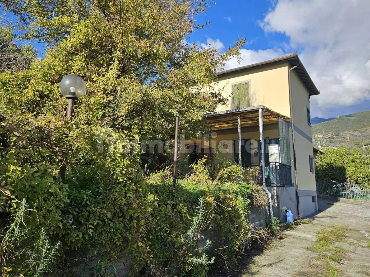 Casa indipendente in vendita a Sanremo