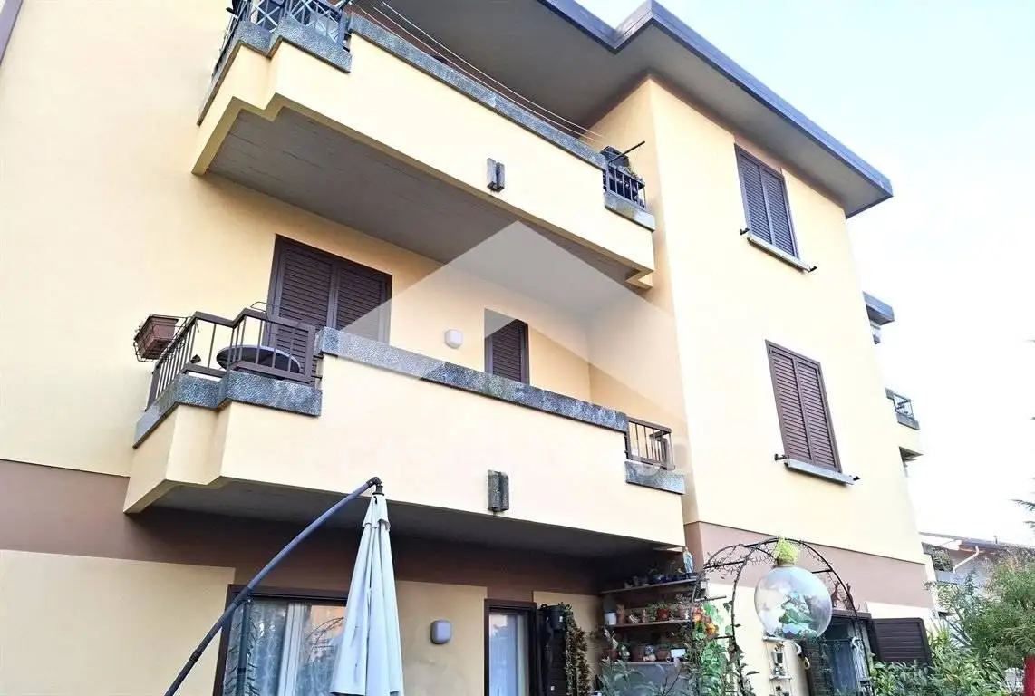 Appartamento in vendita a Desenzano del Garda
