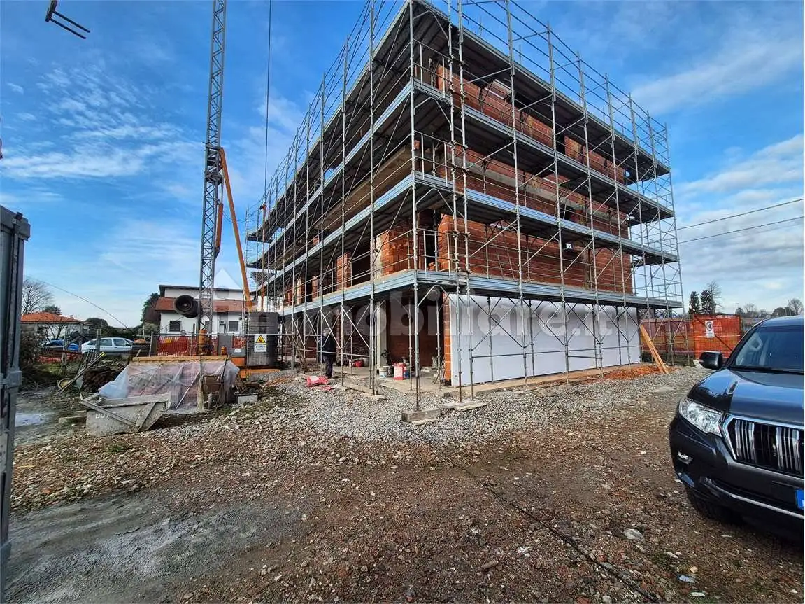 Appartamento in vendita a Vedano Olona