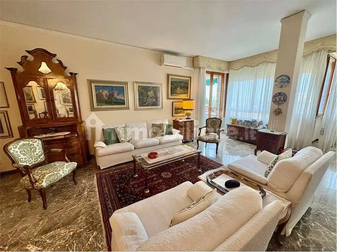 Appartamento quarto piano, Centro, Vittorio Veneto - foto 5