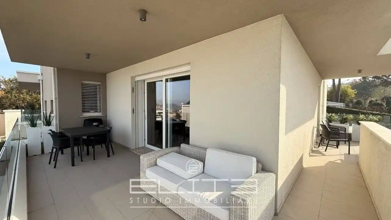 Quadrilocale ottimo stato, secondo piano, Monte D'Ago, Ancona - foto 4