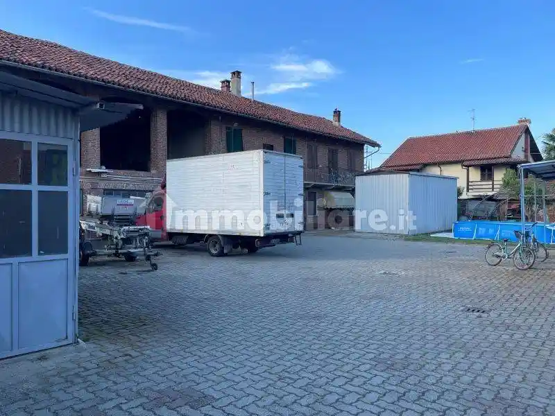 Cascina via Nino Ponzio 2, San Giovanni, Carmagnola - foto 5